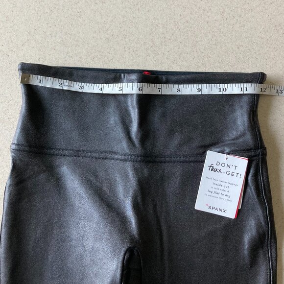 Spanx Faux Leather Black Leggings NWT Size SP - Picture 3 of 12